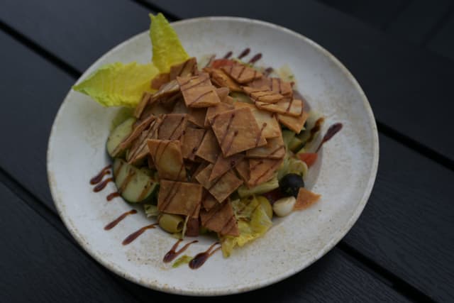 FATTOUSH SALAD (V)